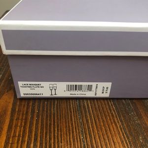 Vera Wang Toasting Flutes